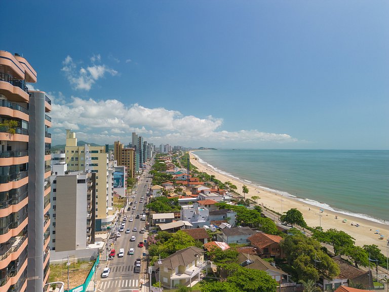 Apto a 150m da praia de Piçarras c/Lazer completo