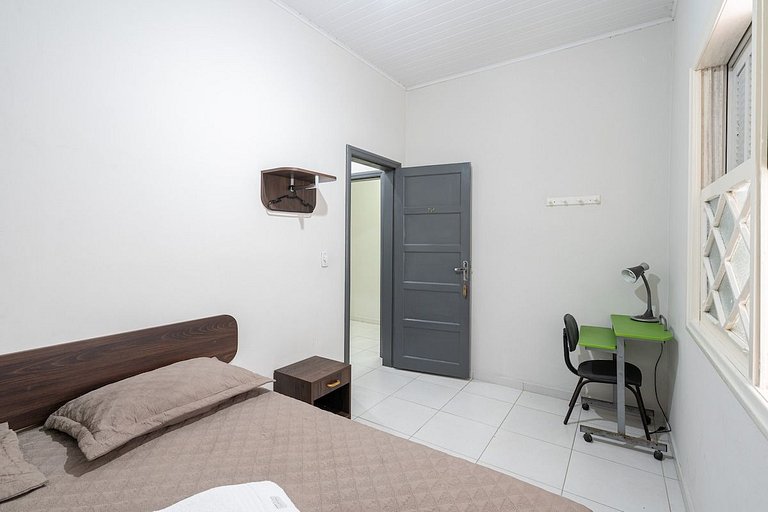 4 quartos 60 m da PRAIA c/ Ar-condicionado WI-Fi