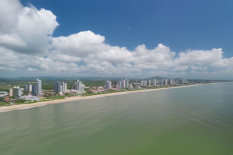 A 100m PRAIA c/ Churrasqueira e Wi-Fi