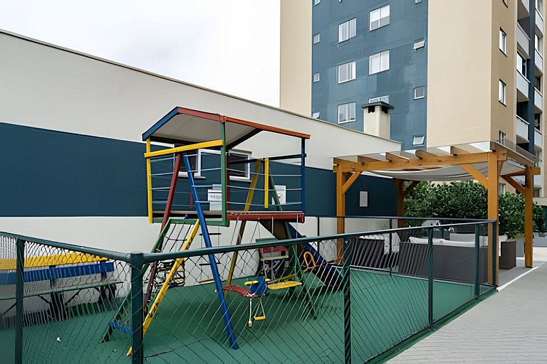 A 150 m Praia c/Piscina Churrasqueira WiFi - FIJ04