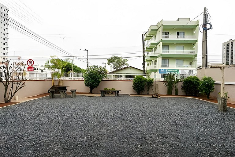 Casa completa a 150m Praia Churrasqueira - EMP