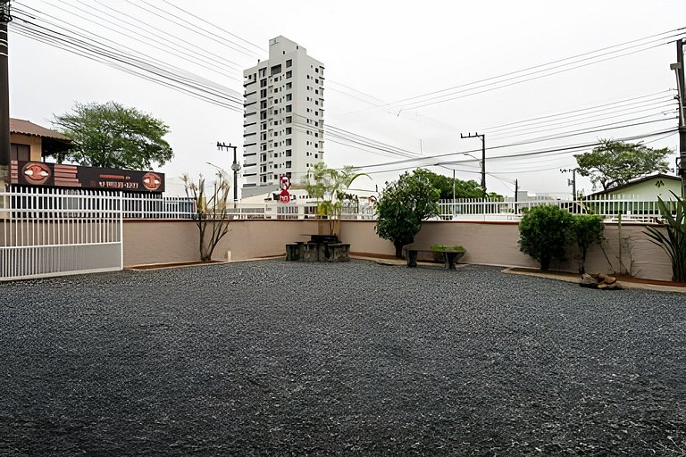 Casa completa a 150m Praia Churrasqueira - EMP