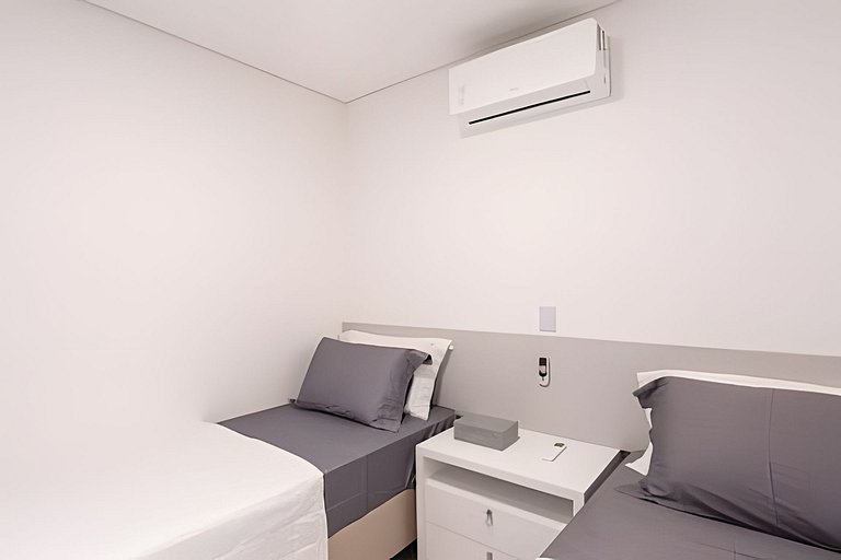 Frente Mar, Pé na Areia, Cond Resort - SUM802