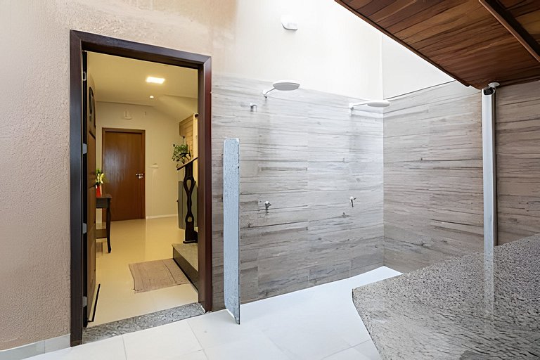 Suíte a 60m PRAIA, Ar-condicionado - Sui8