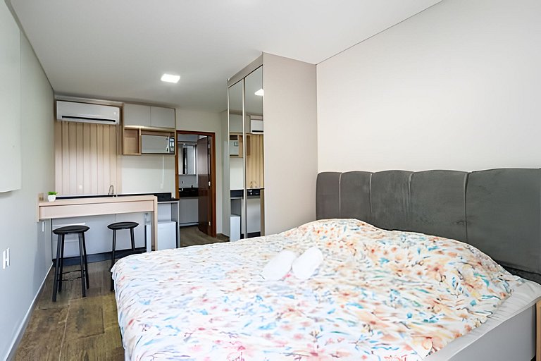 Studio A 350m PRAIA c/ Piscina, Ar condicionado