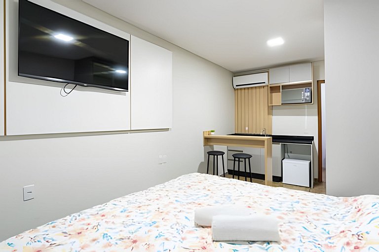 Studio A 350m PRAIA c/ Piscina, Ar condicionado