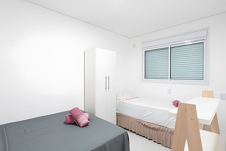 Ideal para Família! Conforto e Lazer - Pé na Areia