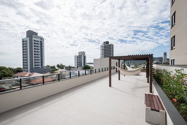 A 300m PRAIA c/Piscina Ar e 8min Beto Carrero