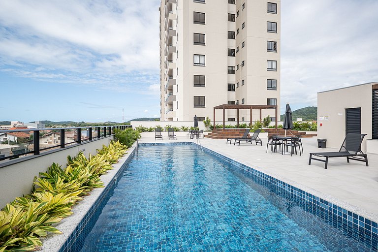 A 300m PRAIA c/Piscina Ar e 8min Beto Carrero