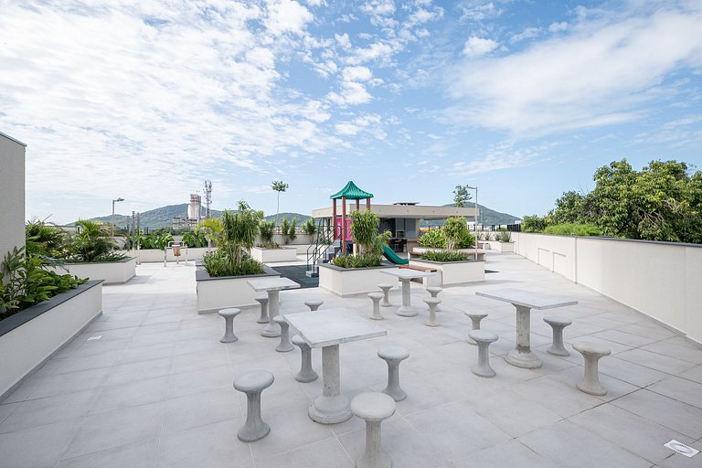 A 300m PRAIA c/Piscina Ar e 8min Beto Carrero