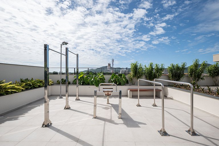 A 300m PRAIA c/Piscina Ar e 8min Beto Carrero