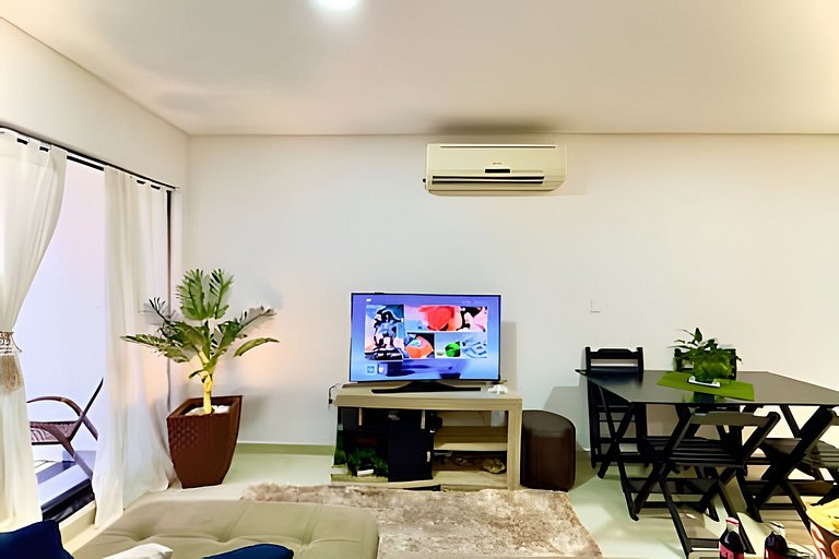 Churrasqueira Ar-condicionado Wi-Fi a 750m Praia
