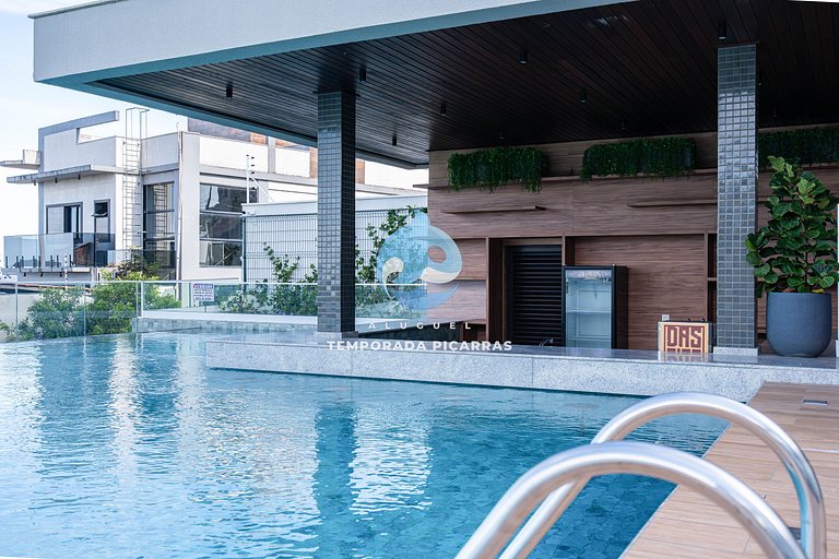 Apto em condomínio Resort Pé na Areia Completo