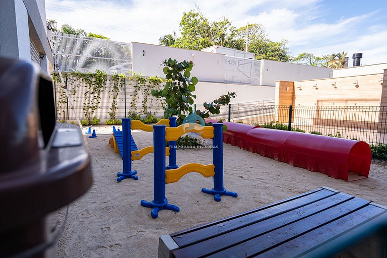 Apto em condomínio Resort Pé na Areia Completo