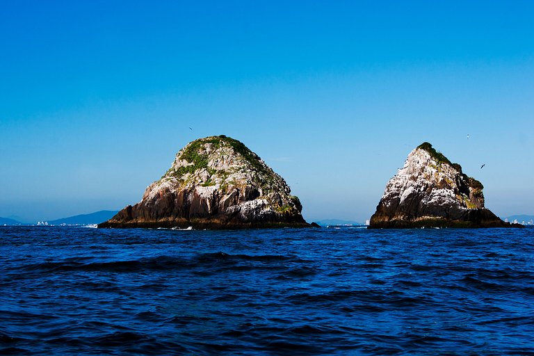 Vista Mar Conforto Piscina e Acesso Direto à Praia
