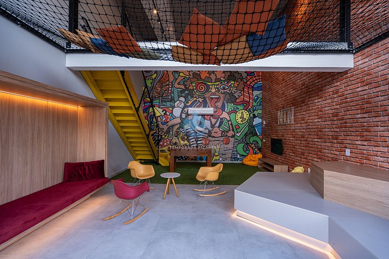 Apto em condomínio Resort Pé na Areia Completo