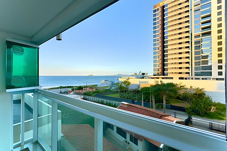 Ideal para Família! Conforto e Lazer - Pé na Areia