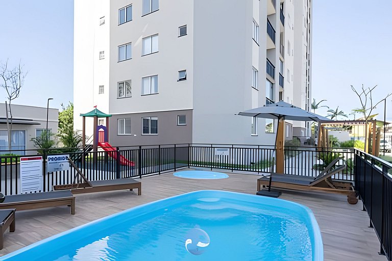 Apto c/ Piscina e Churrasqueira • 150m da Praia