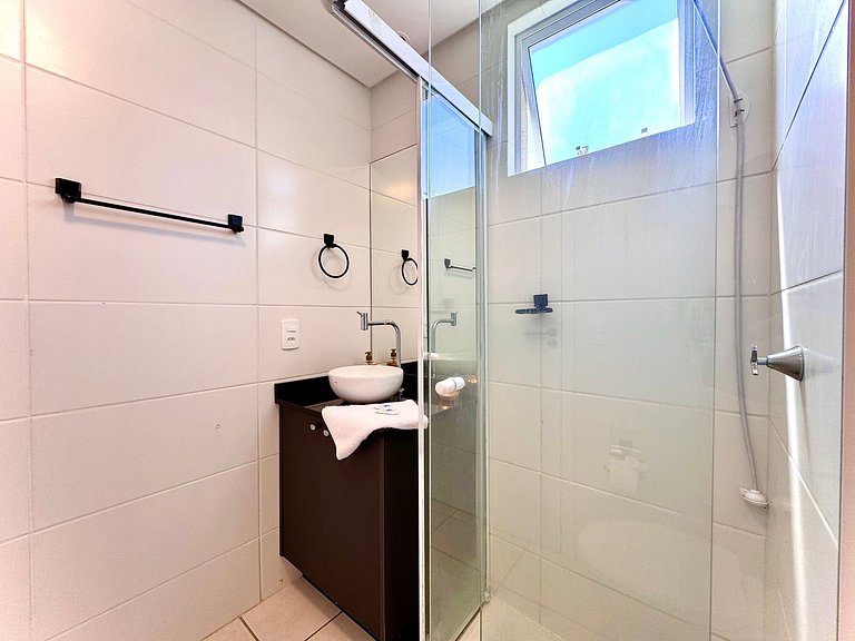 A 150m PRAIA c/Piscina Churrasqueira e Wi-Fi