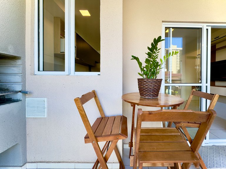 A 150m PRAIA c/Piscina Churrasqueira e Wi-Fi