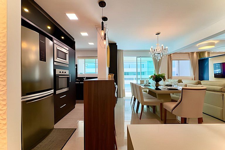 Frente Mar Home Club c/ Piscina Infinita e Lazer