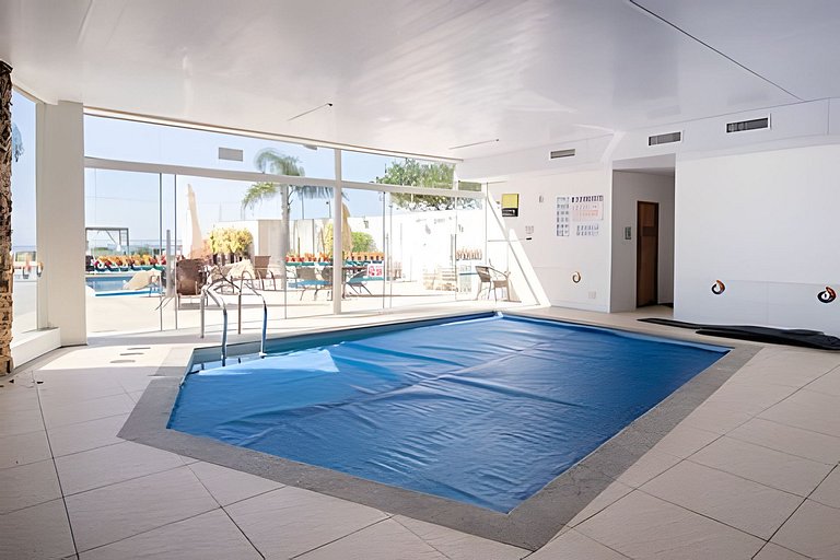Frente Mar Home Club c/ Piscina Infinita e Lazer