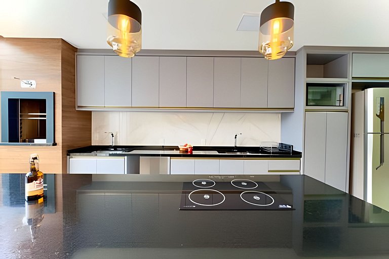 Casa Completa c/ 3 Suítes – a 400m da Praia