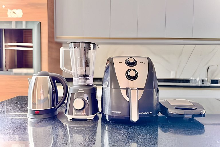 Casa Completa c/ 3 Suítes – a 400m da Praia