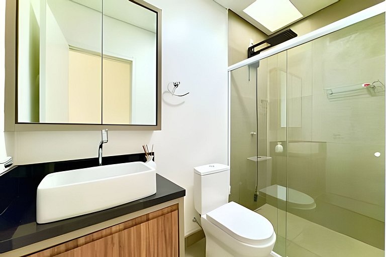 Casa Completa c/ 3 Suítes – a 400m da Praia