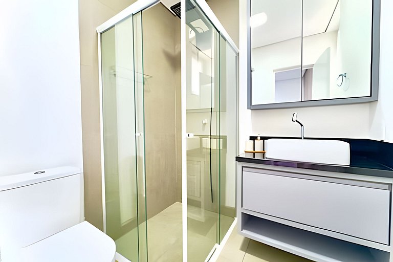 Casa Completa c/ 3 Suítes – a 400m da Praia