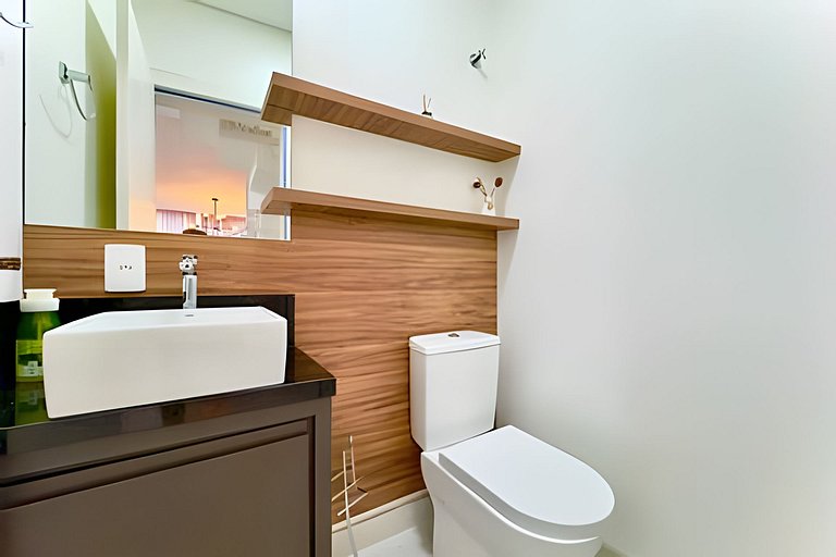 Casa Completa c/ 3 Suítes – a 400m da Praia