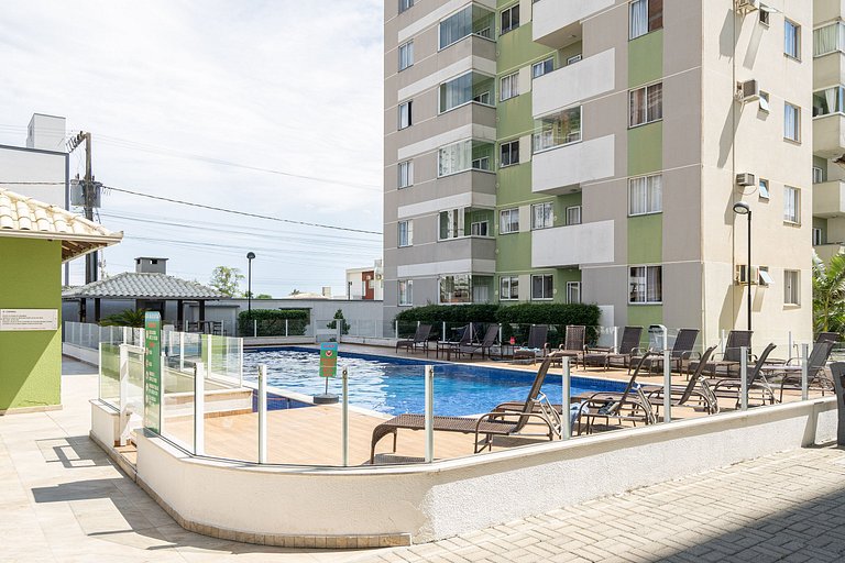 A 400m da PRAIA | Piscina, Wi-Fi e Churrasqueira