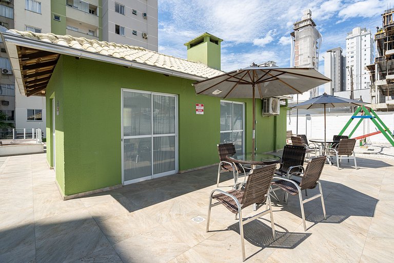 A 400m PRAIA c/ Piscina Wi-fi Churrasqueira