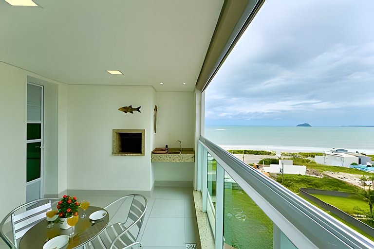 Summer Home Club • Pé na Areia com Vista Mar