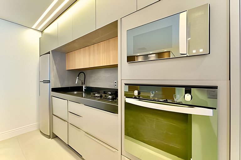 Vista Mar Conforto Piscina e Acesso Direto à Praia