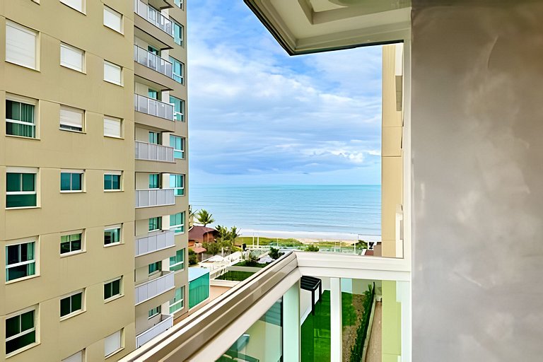 Vista Mar Conforto Piscina e Acesso Direto à Praia