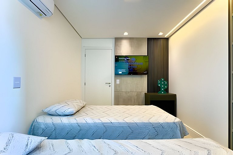 Vista Mar Conforto Piscina e Acesso Direto à Praia