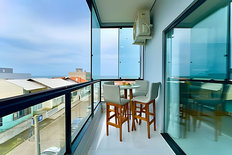 Apto Completo c/ Churrasqueira a 90 m da Praia