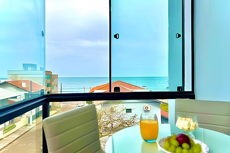 Apto Completo c/ Churrasqueira a 90 m da Praia