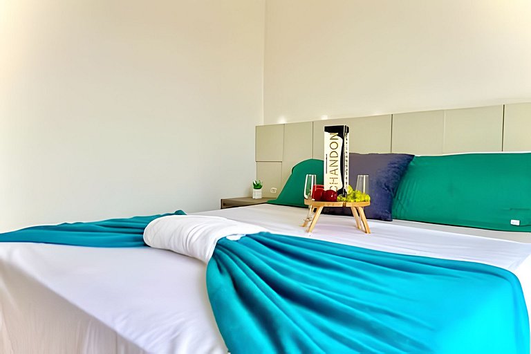 Apto Completo c/ Churrasqueira a 90 m da Praia