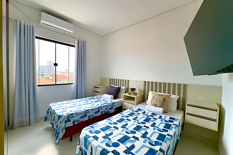 Apto Completo c/ Churrasqueira a 90 m da Praia