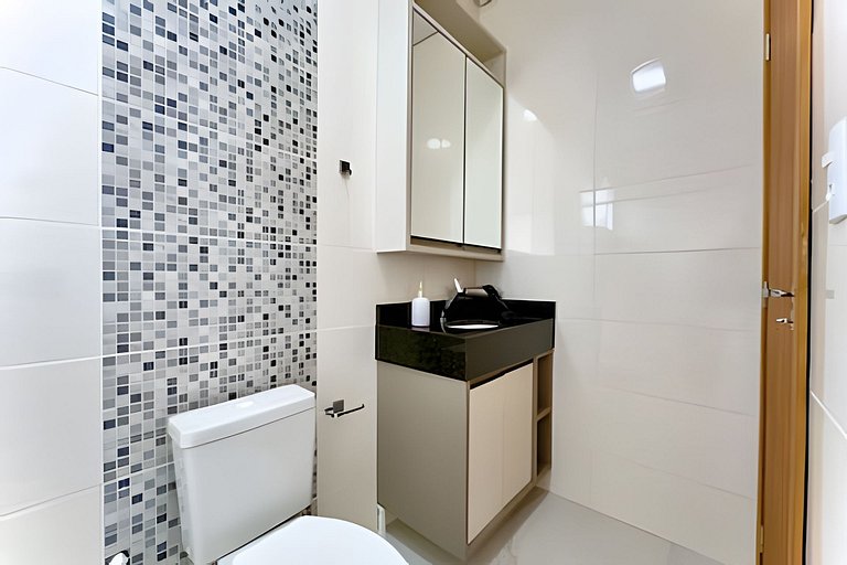 Apto Completo c/ Churrasqueira a 90 m da Praia