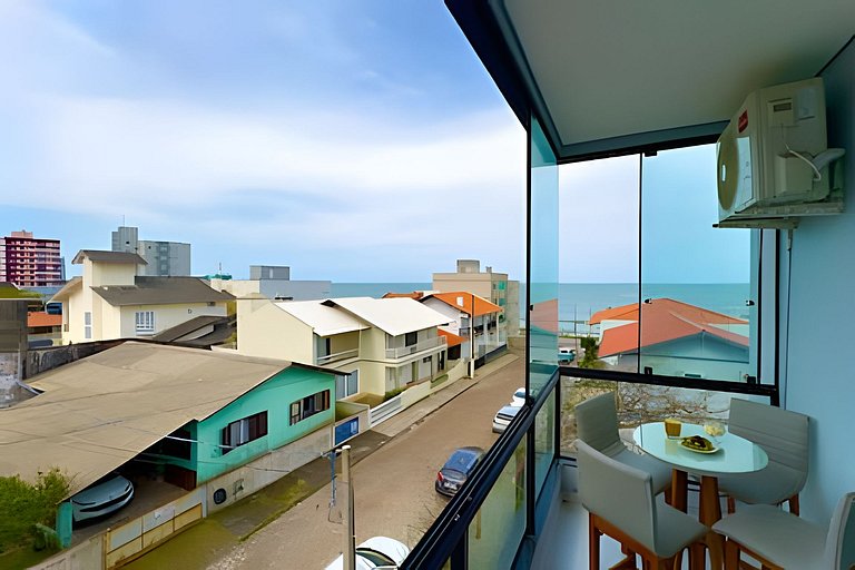 Apto Completo c/ Churrasqueira a 90 m da Praia