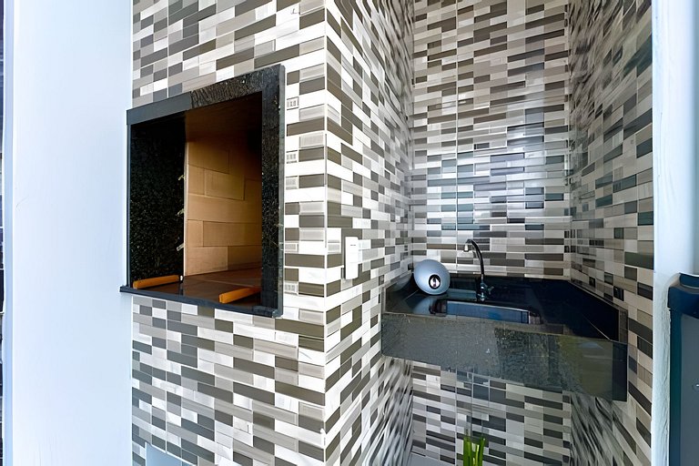 Apto Completo c/ Churrasqueira a 90 m da Praia