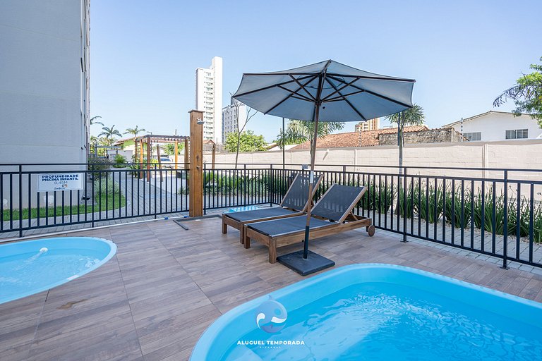 Apto 150m da PRAIA c/ Piscina, Churrasq. e Wi-Fi