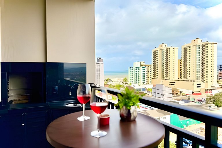 Vista Mar Piscina e Churrasqueira 150m da Praia