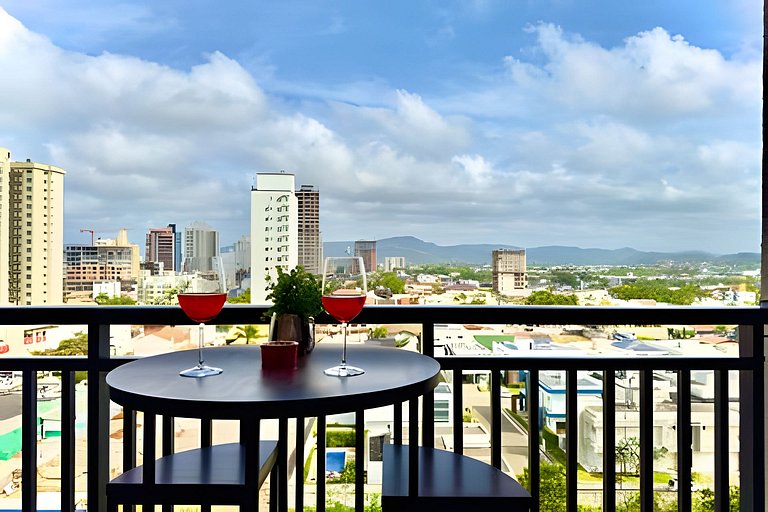 Vista Mar Piscina e Churrasqueira 150m da Praia
