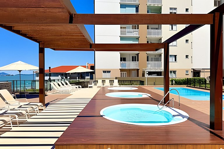 Beira-Mar Home Club Piscina, Lazer e Tranquilidade