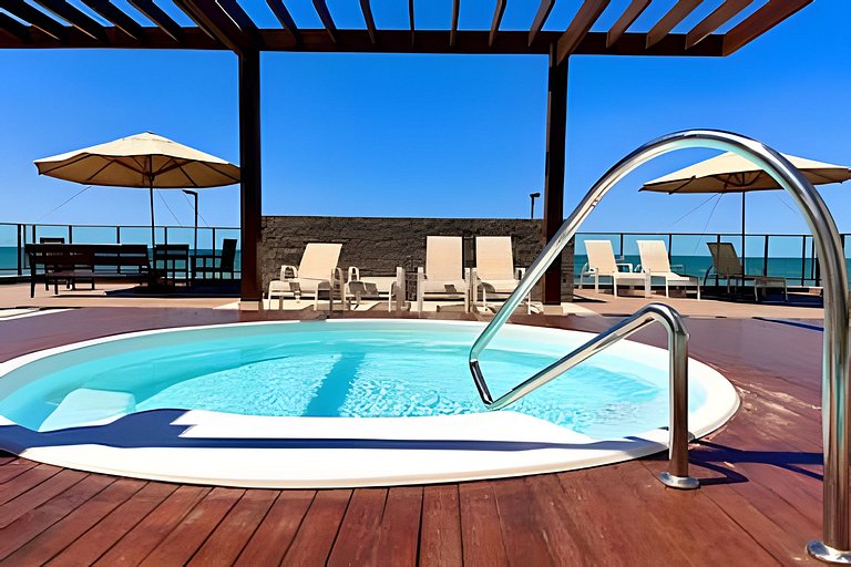 Pé na Areia c/ Piscina e Churrasqueira Privativa.