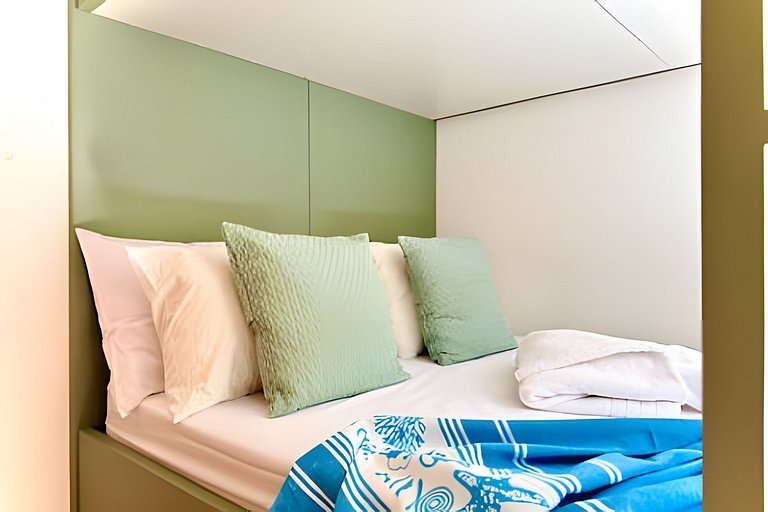 Pé na Areia c/ Piscina e Churrasqueira Privativa.